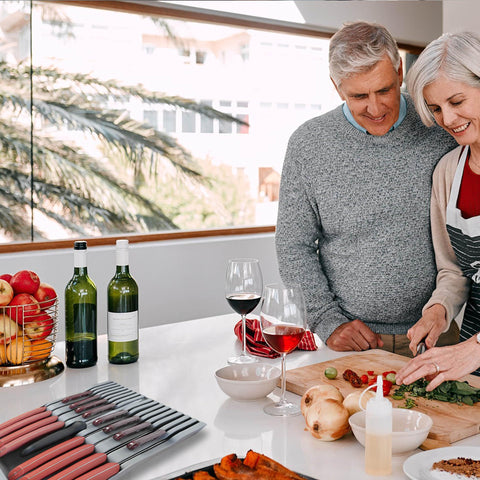 Mulikeer space-saving design helps keep kitchens tidy and knives accessible.