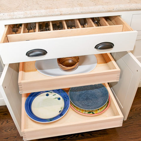 Mulush pull-out drawer side view featuring soft-close mechanism