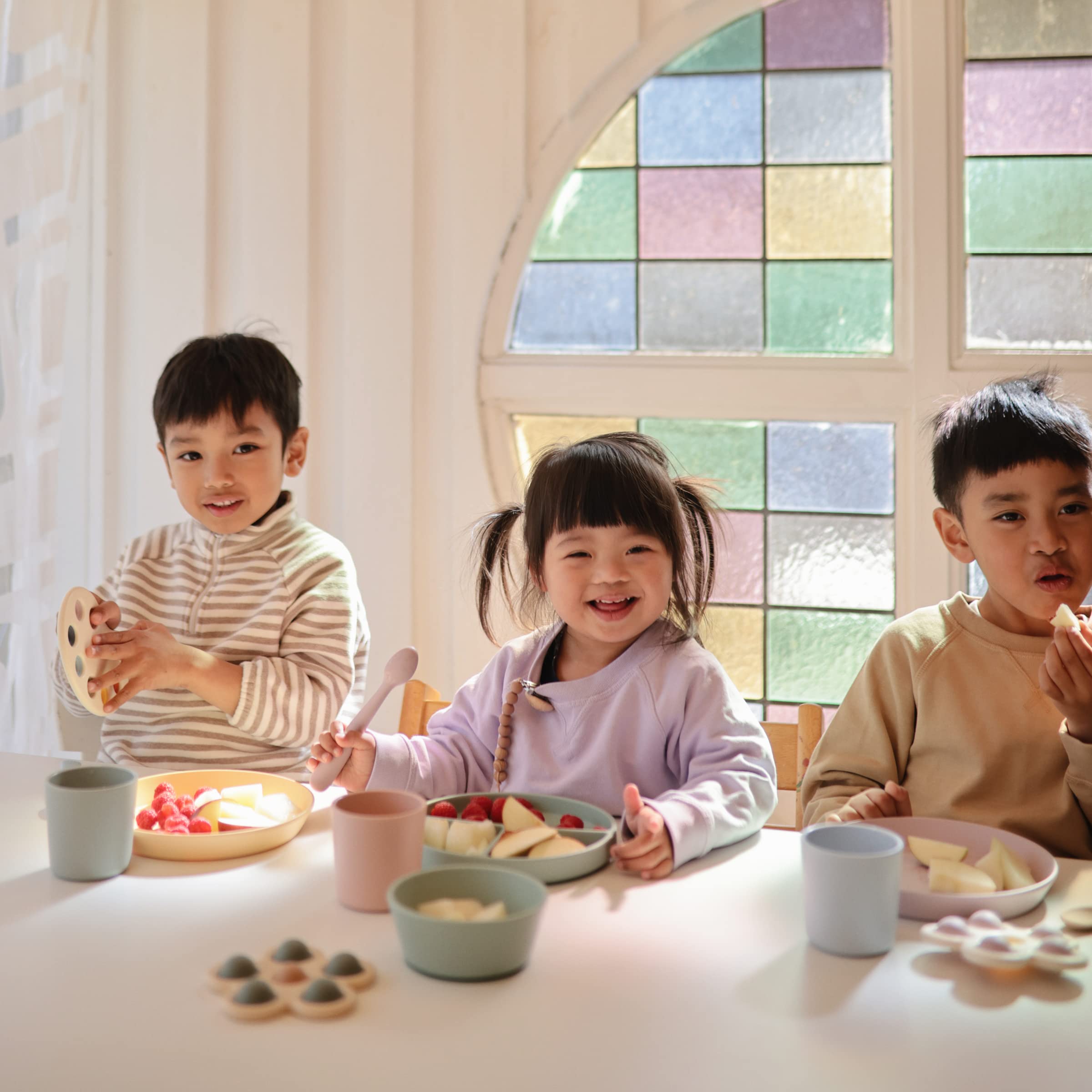 Mushie square dinnerware plates blush, durable plastic for everyday use