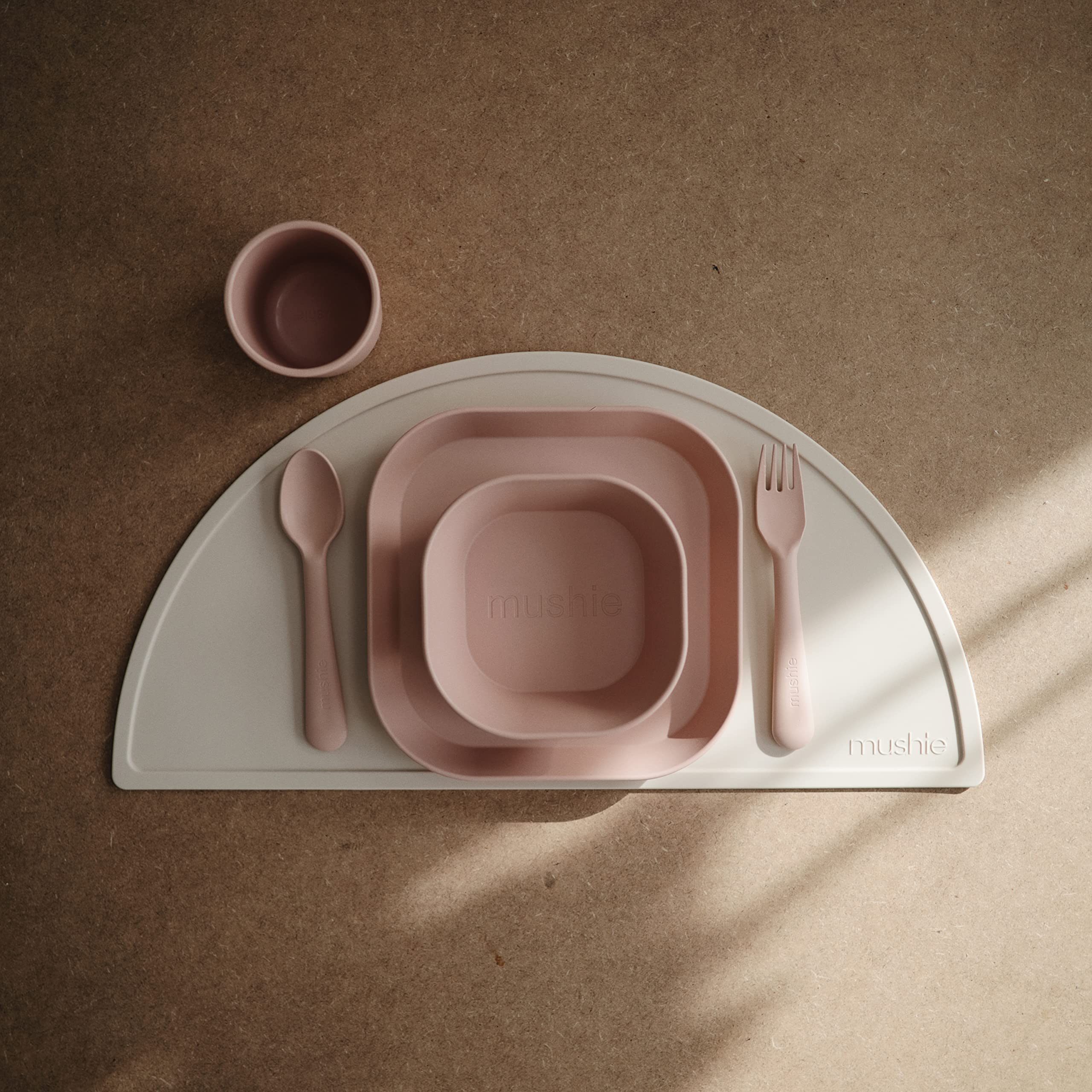 Mushie blush square plate top-down close-up, smooth surface for cleaning