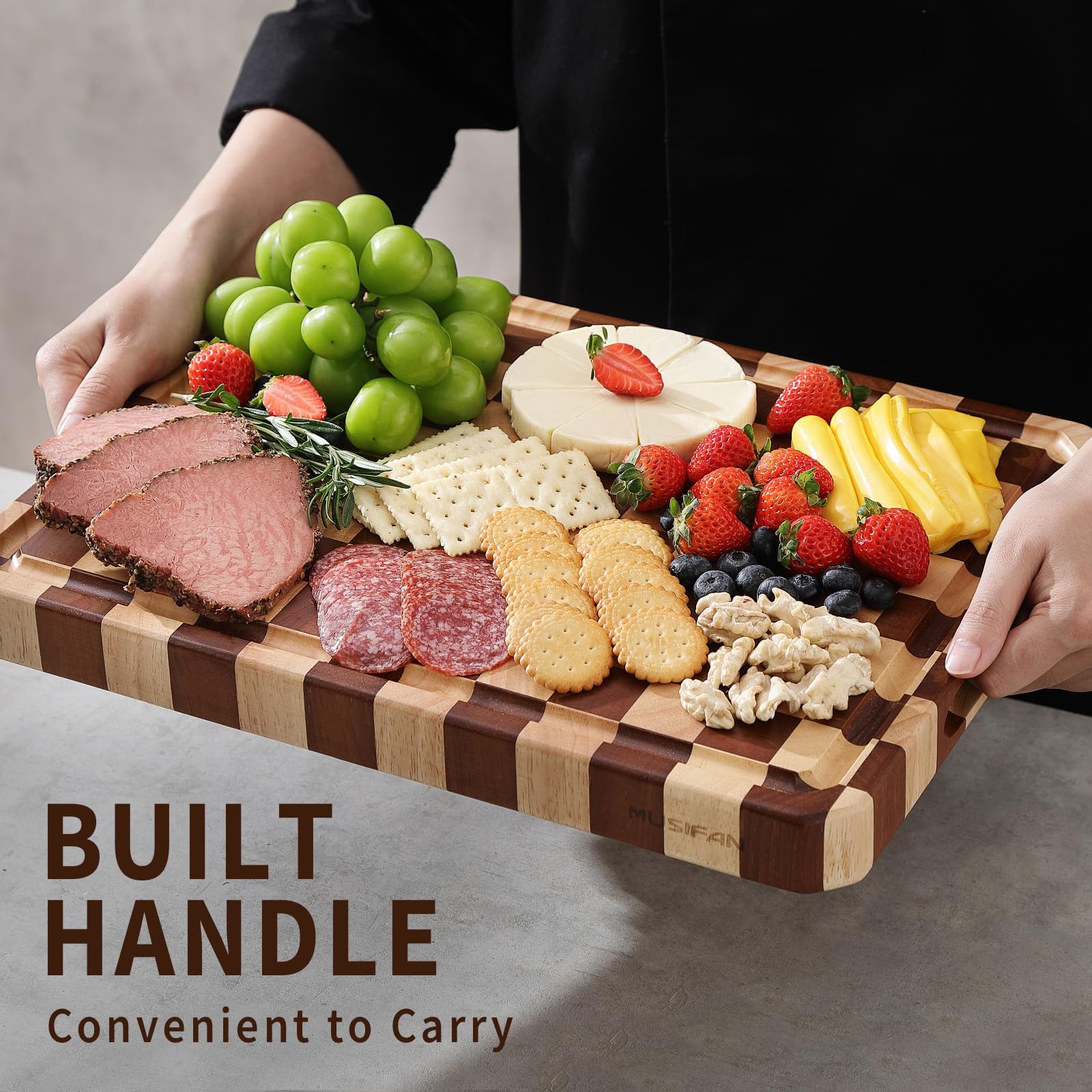 Musifan Acacia cutting board built-in juice tank reduces mess.
