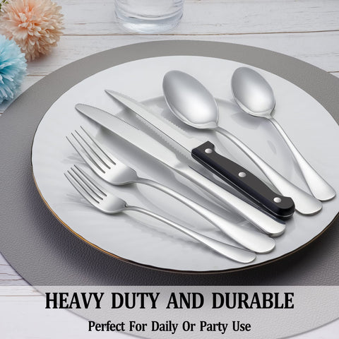 Mutnitt gift-ready cutlery set for entertaining and special occasions.