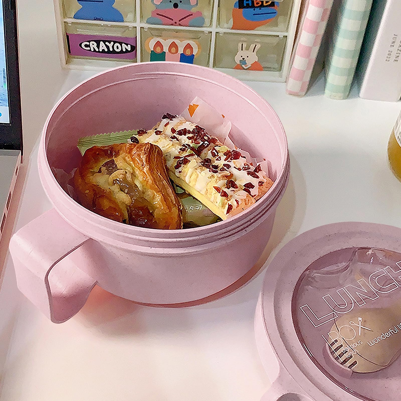 MUUBOOX microwave-safe bowl in use for noodles