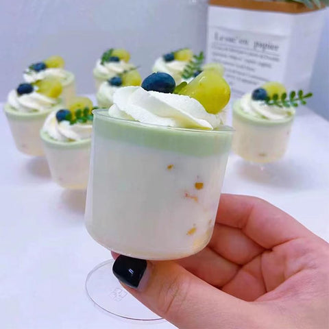 mwellewm disposable clear dessert cups suitable for events