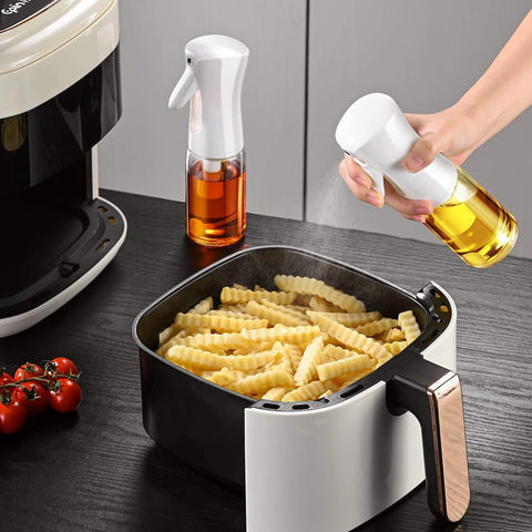 MyHome 101 oil sprayer on the counter supports everyday cooking