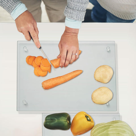 Mymonfif 12x8 board in use for precise slicing and prep