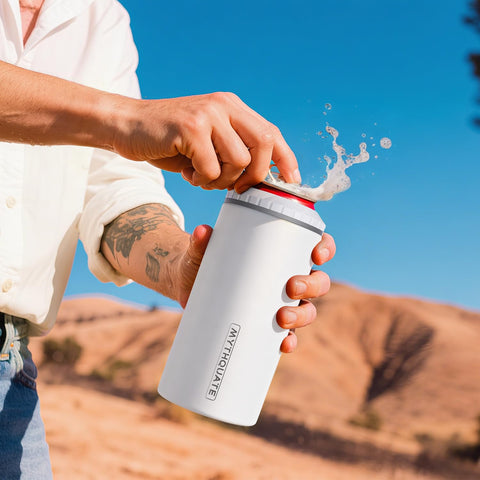 MYTHQUATE sweat-proof exterior protects surfaces outdoors.
