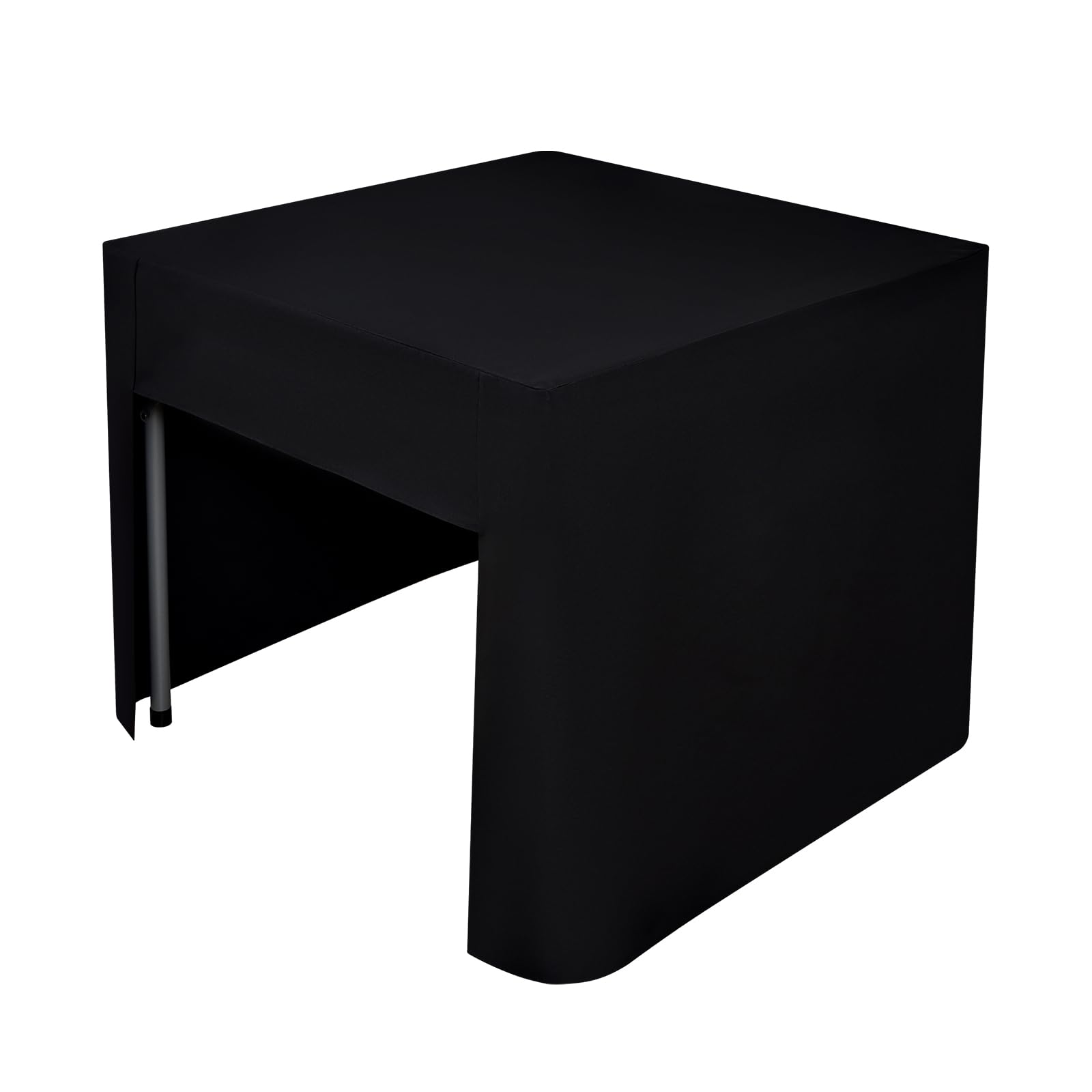 Nacuci durable polyester fabric delivers lasting performance with a clean, modern table appearance.