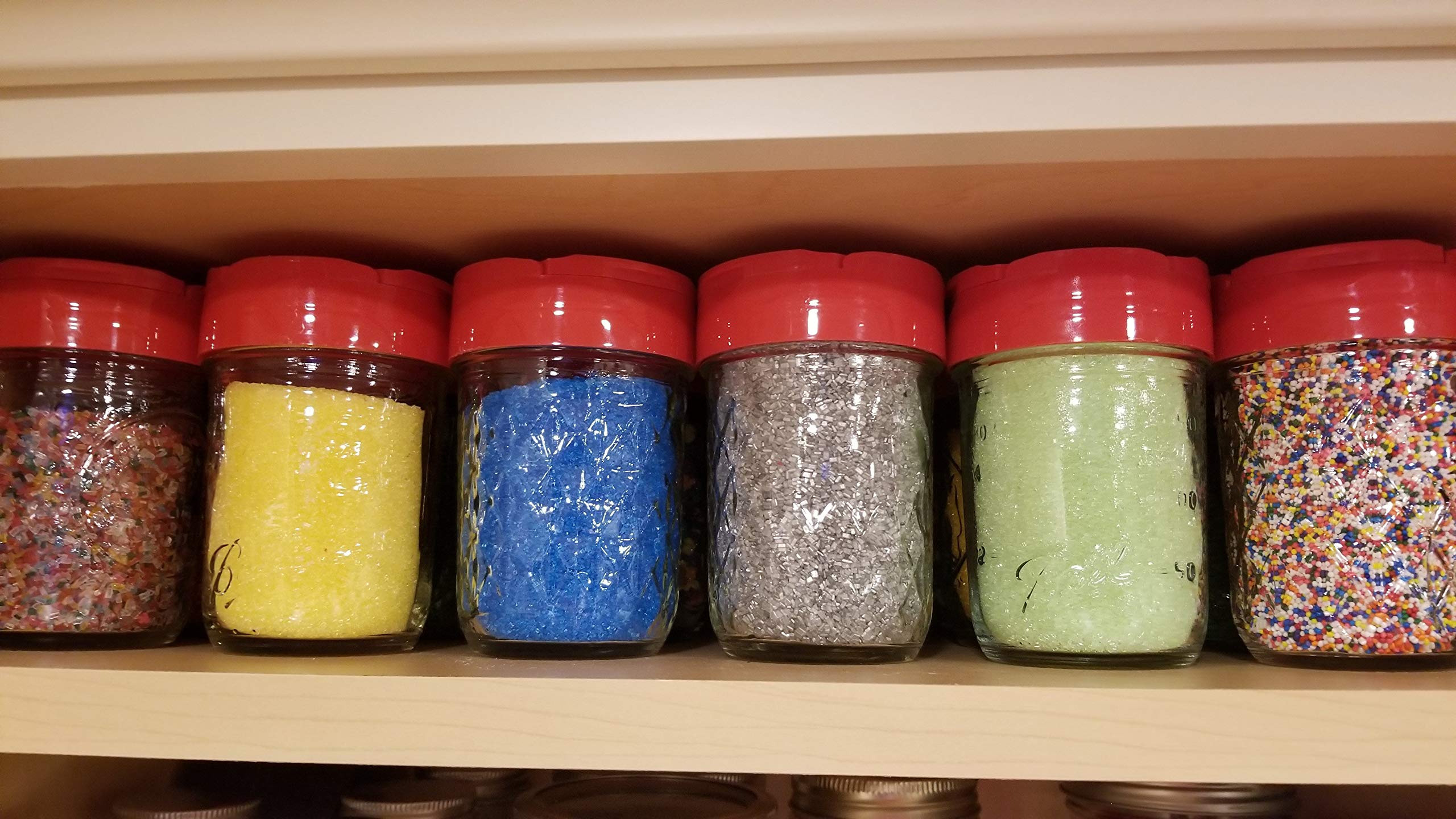 Nakpunar BPA-free plastic cap ensuring safe, durable spice storage.