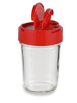 Nakpunar pour-cap for regular-mouth jars enables precise, controlled seasoning.