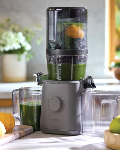 Nama J2 includes containers, strainers, and guides for simple assembly.