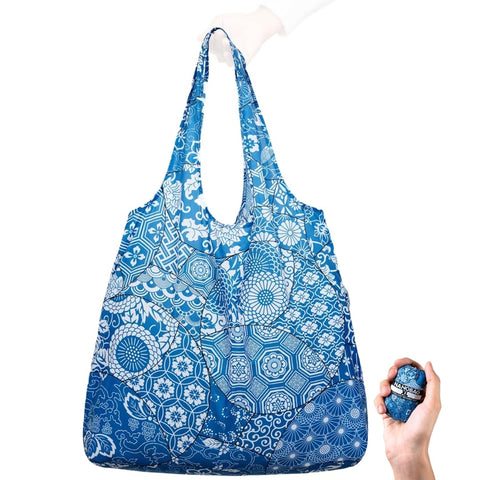 Nanobag XL 25L capacity foldable tote for groceries or travel.