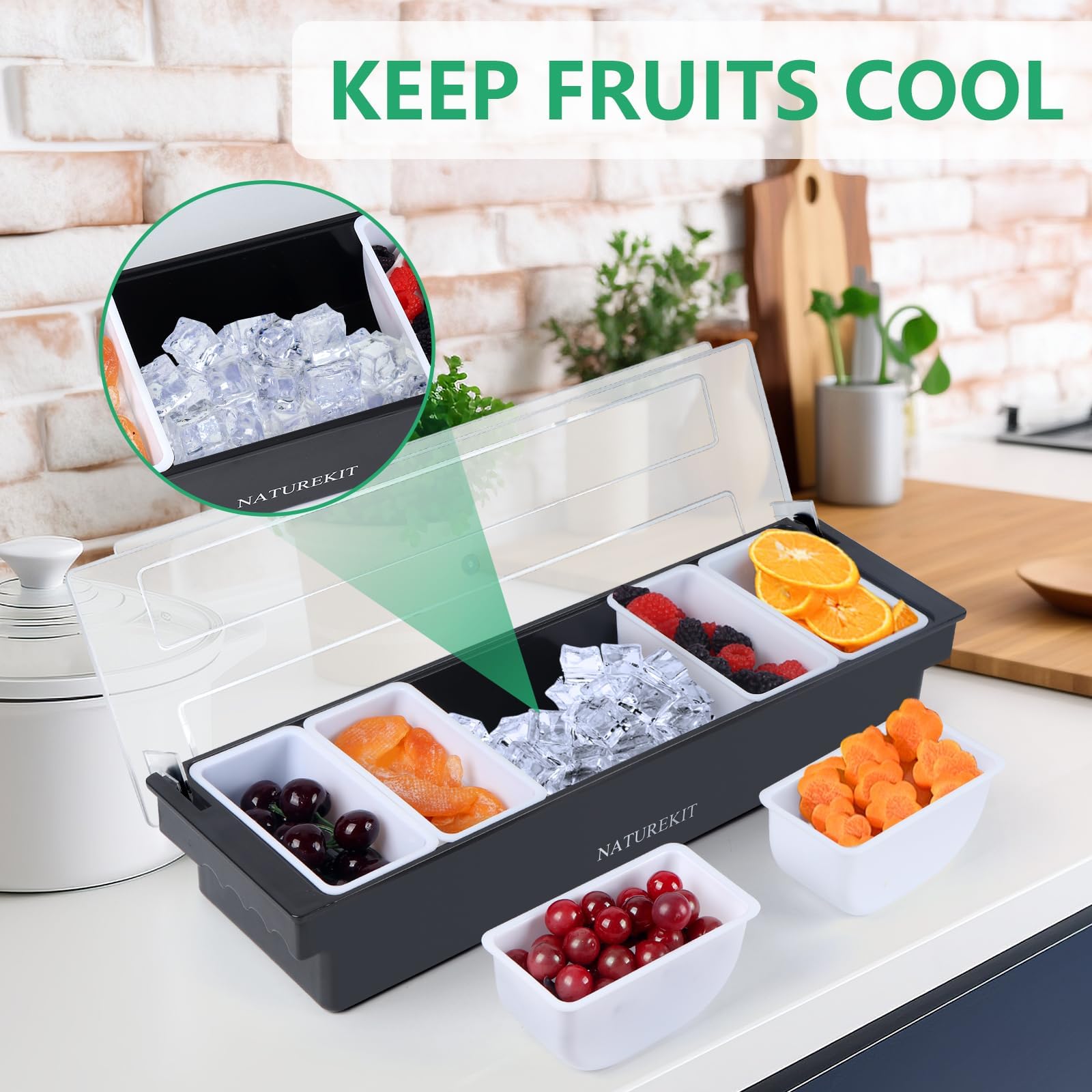 NatureKit ergonomic grips enable easy transport at parties or catering events.
