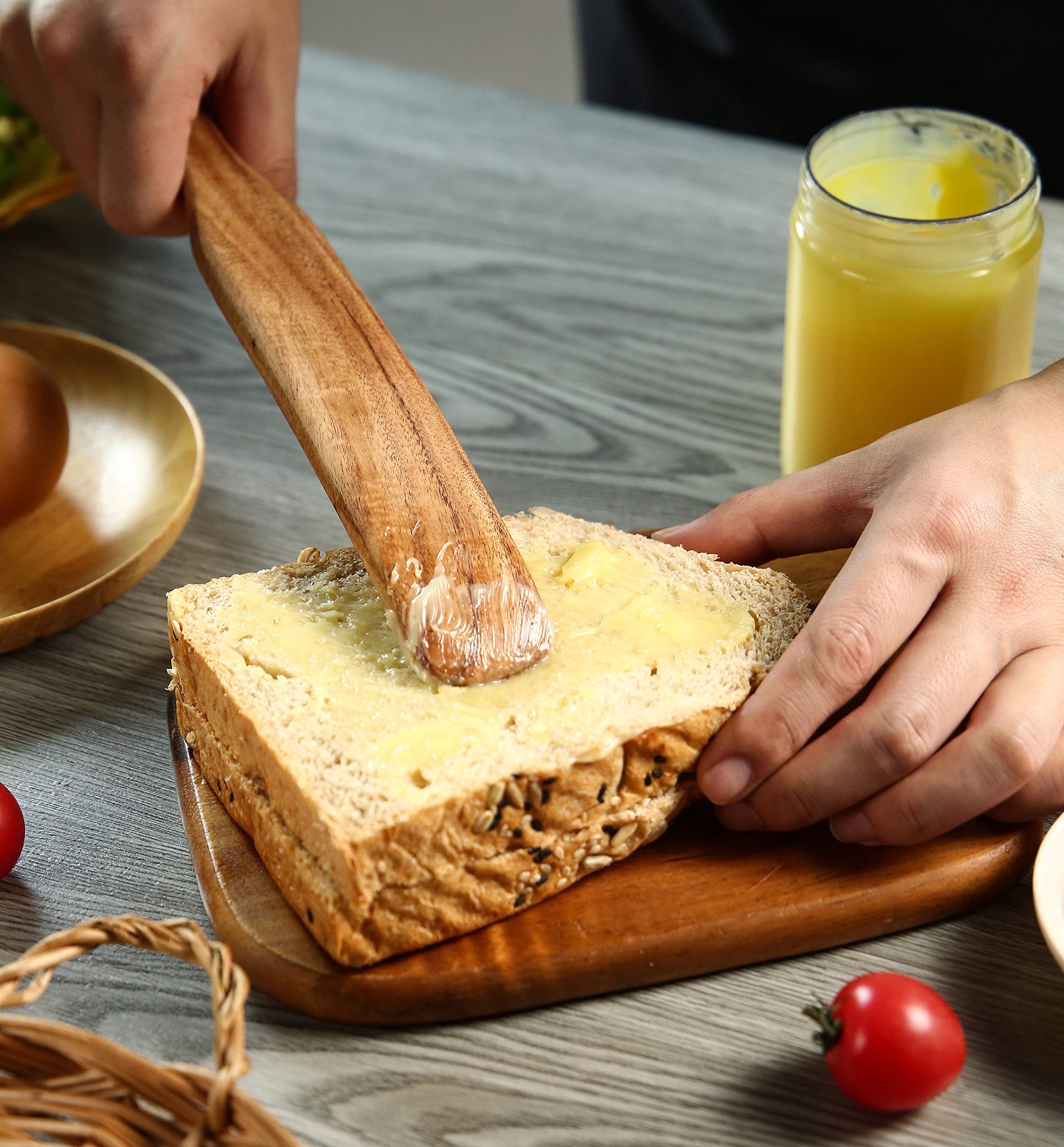 NAYAHOSE heat-resistant spurtles won’t scratch nonstick surfaces