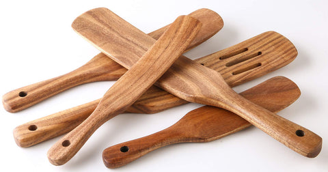 NAYAHOSE natural oil finish protects teak wood and cookware