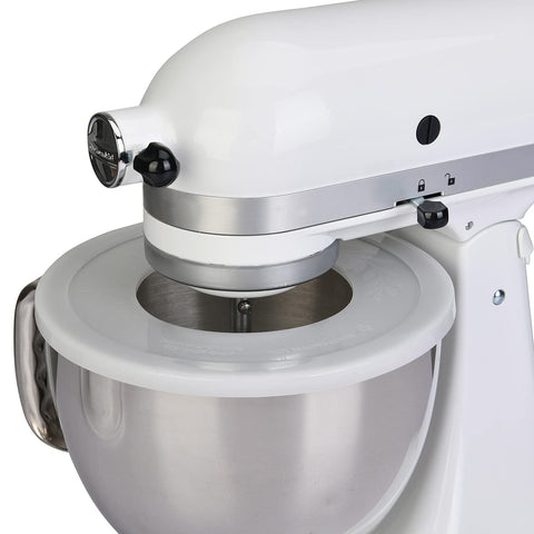 Dustproof design keeps beaters clean between batches