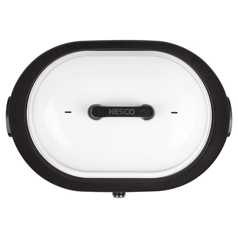 Removable enamel cook well on the Nesco roaster for storage and cleaning