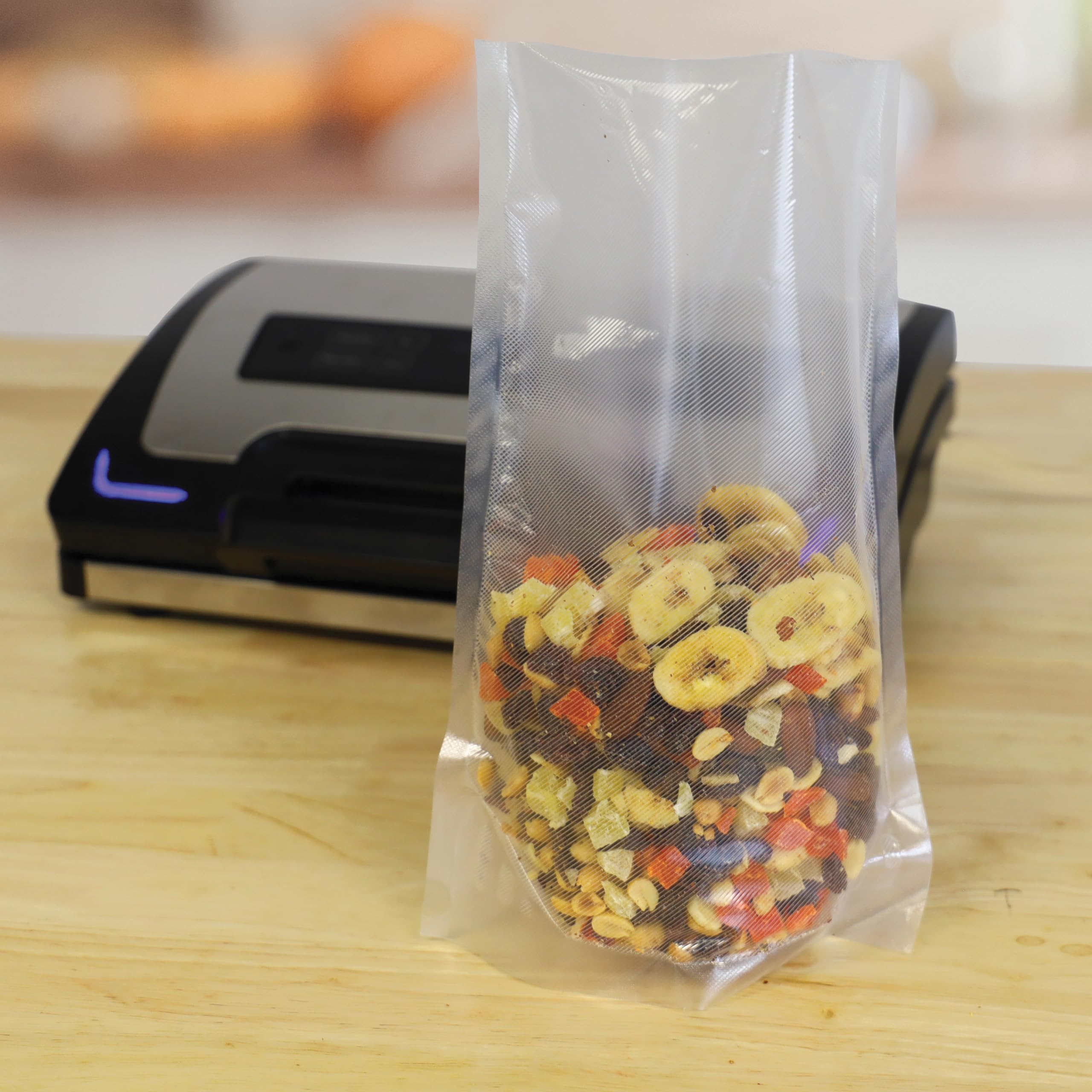 NESCO VS-22LB removable drip tray for quick cleanup