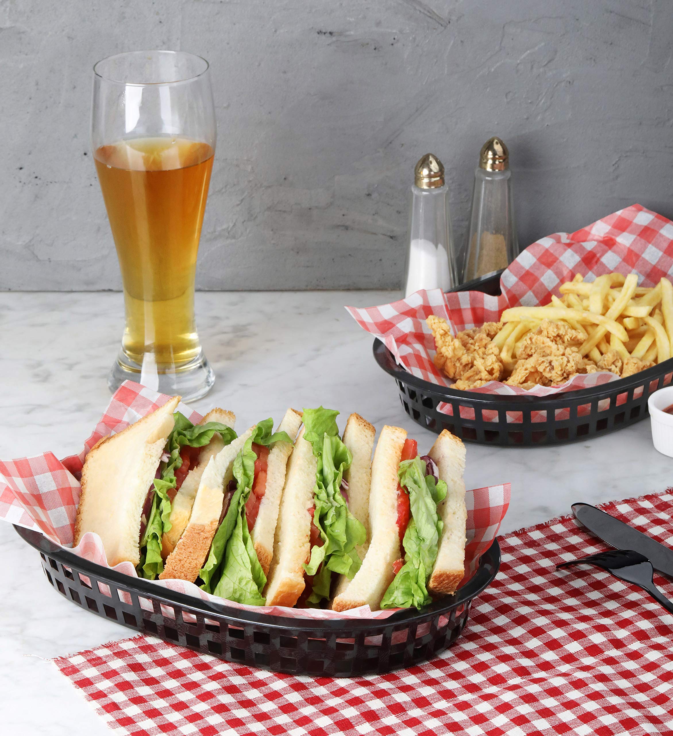 New Star Foodservice 44041 basket on backyard barbecue spread