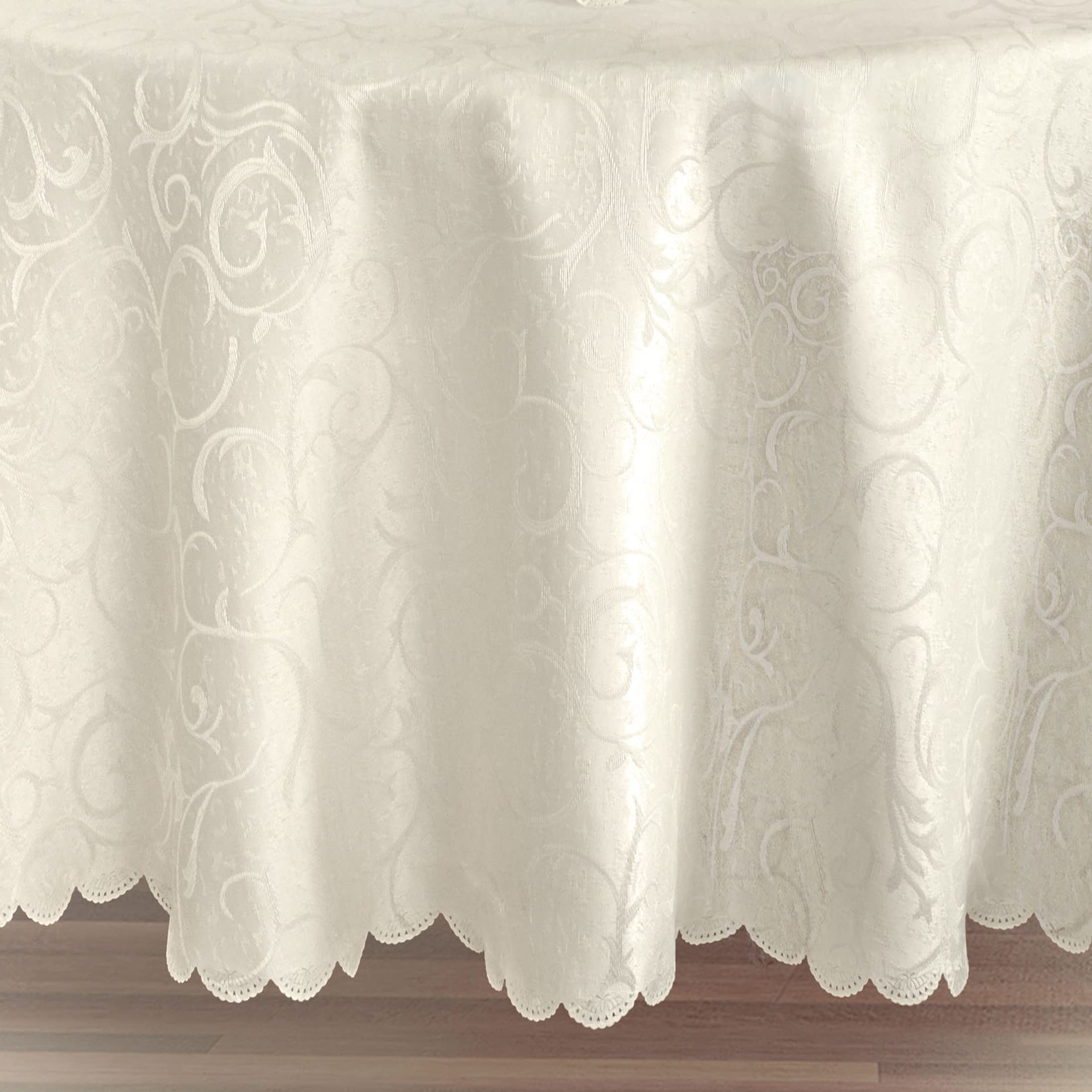 Newbridge Portofino 70-inch round coverage for generous gatherings in ivory