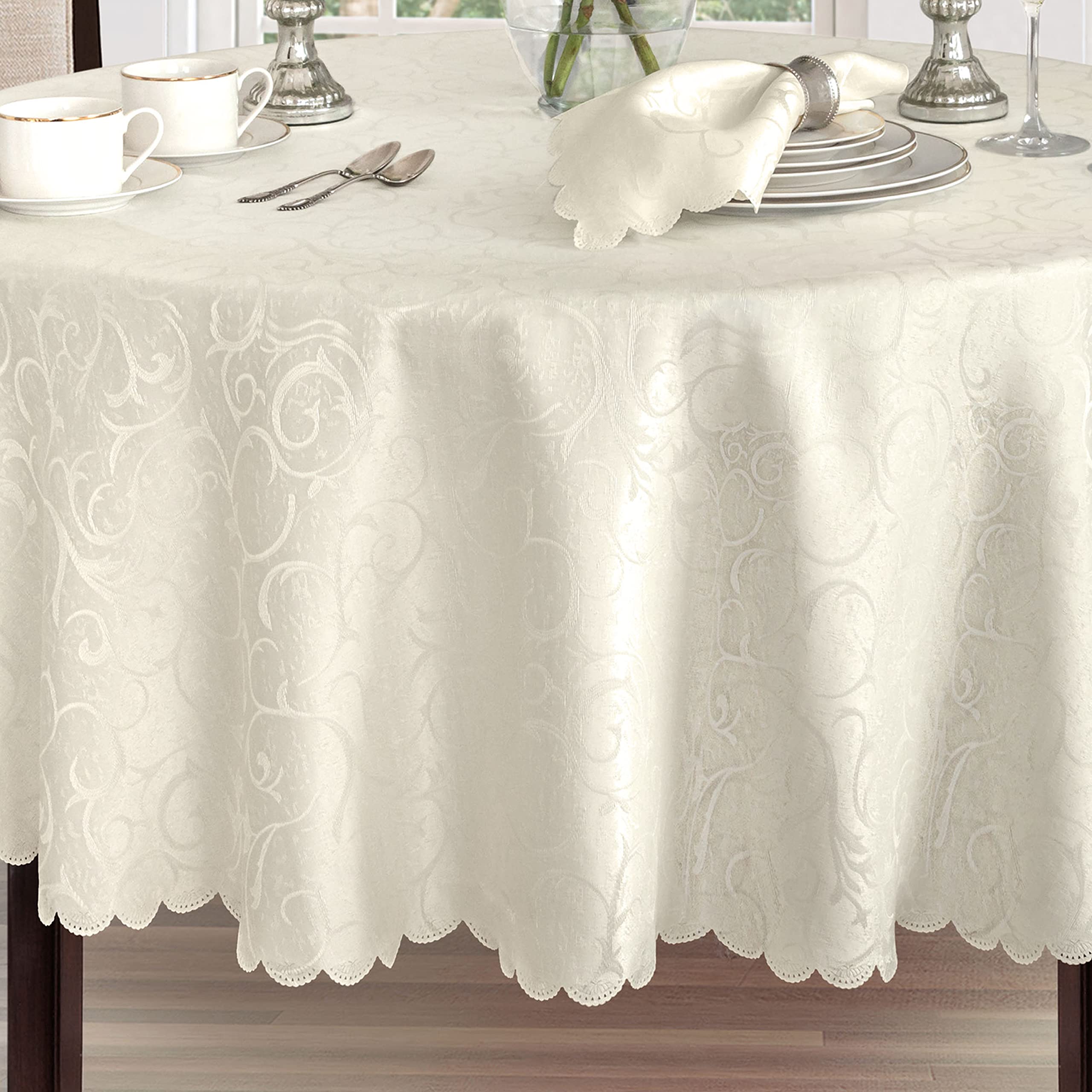 Newbridge Portofino holiday entertaining centerpiece table styling in ivory