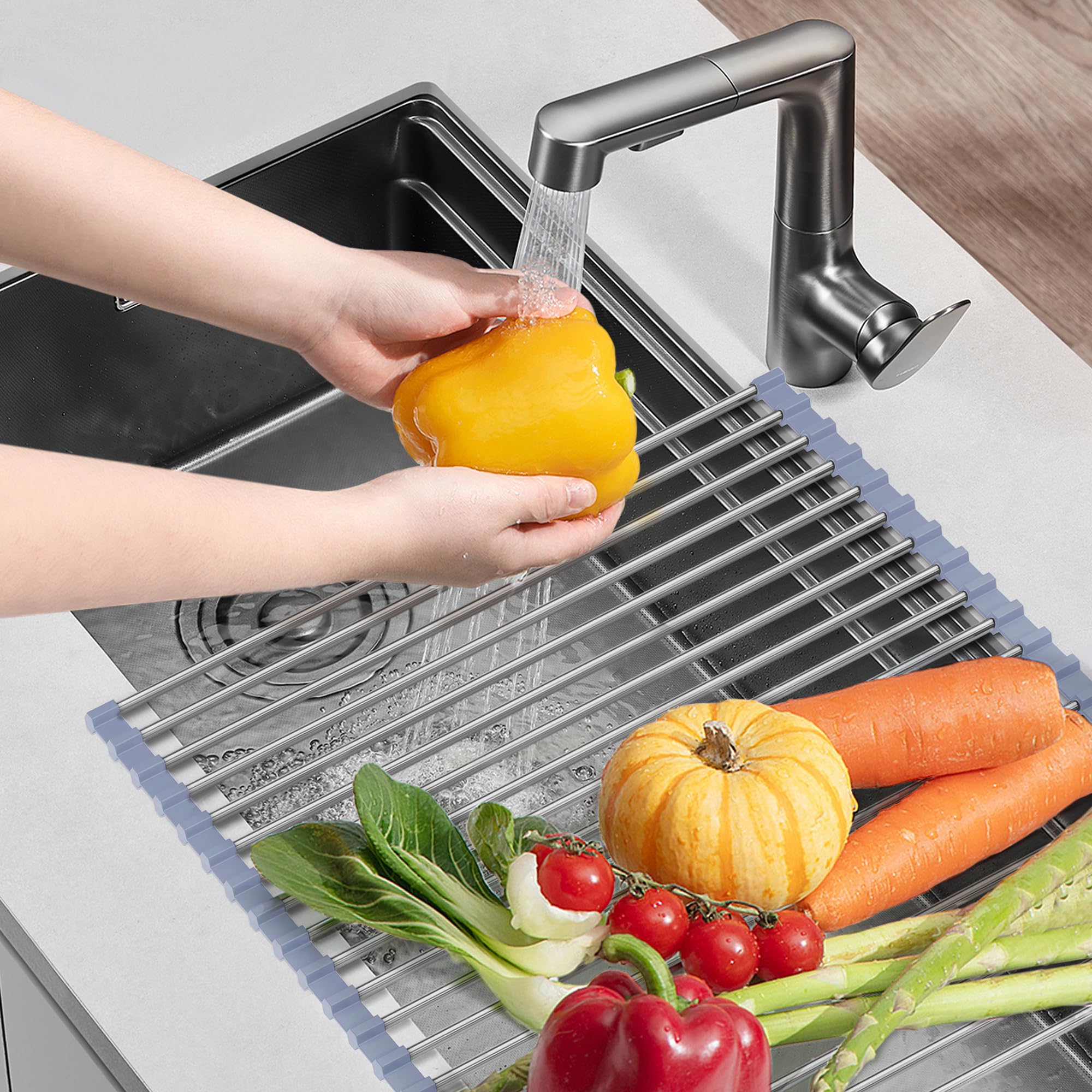 NEZUIBAN gray drying rack is easy to clean and dishwasher-safe.
