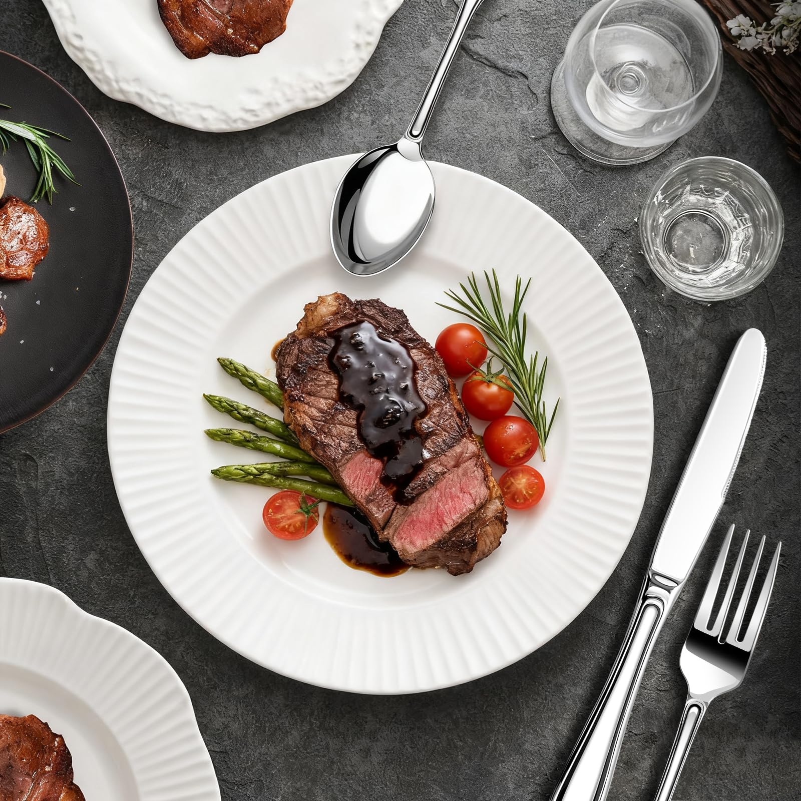 Nice Kitchen mirror-finish cutlery, dishwasher-safe for easy cleanup