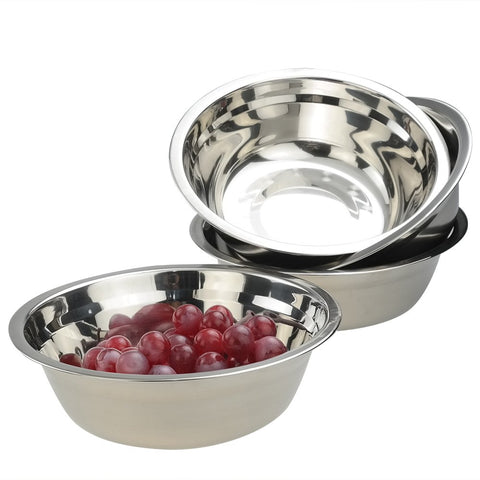 Nicesh stainless steel bowls offer lightweight handling and easy cleaning