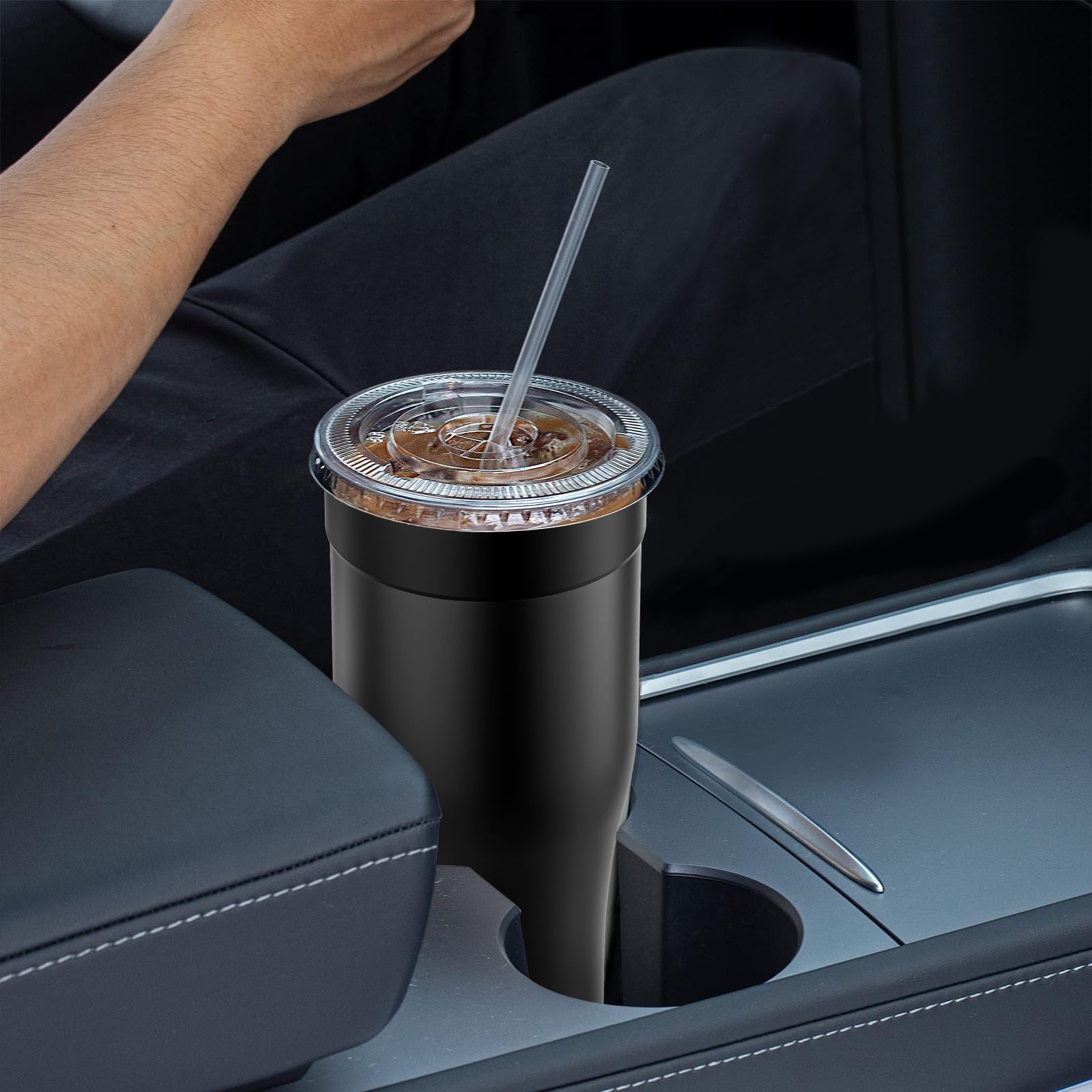 Niceyos travel-ready sleeve with leak-proof lid for on-the-go sipping.