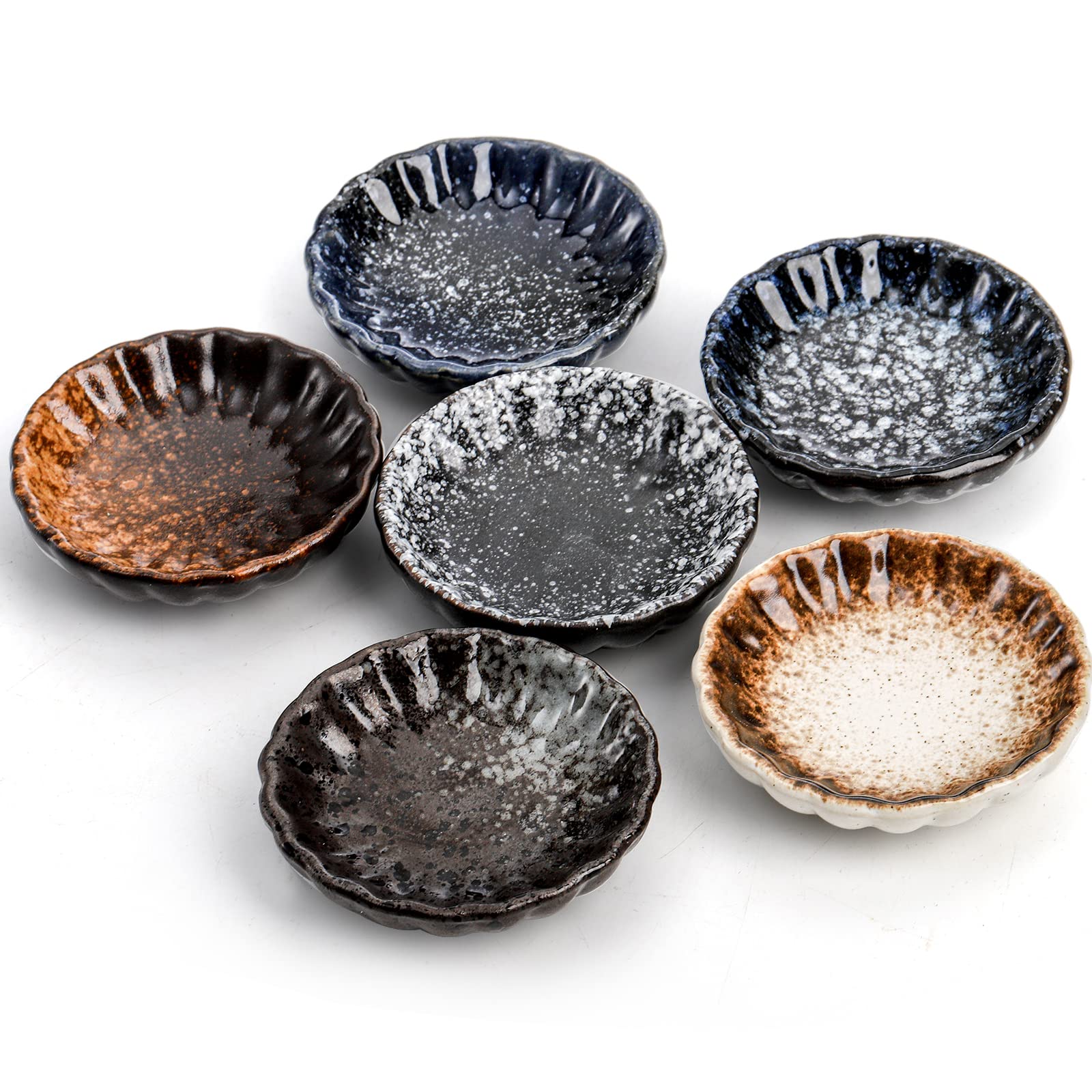 Nicunom dipping bowls stacked neatly to save space