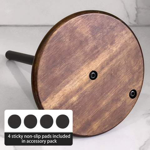 Niffgaff oak wood grain detail highlights natural texture.
