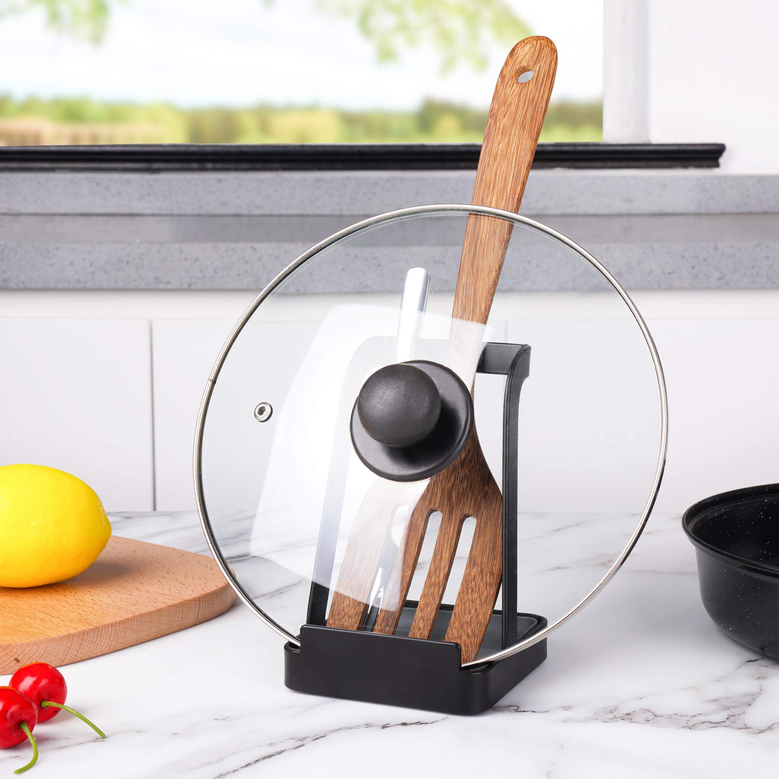 NiHome compact counter design fits small spaces while freeing up workspace