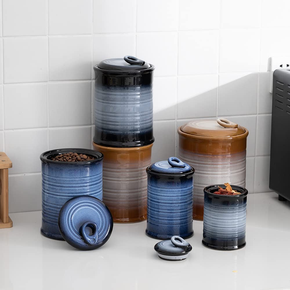 Nihow jars with angled ring-pull for easy opening.