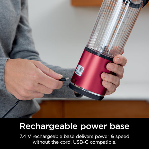 Ninja Blast sip lid offers one-handed drinking convenience.