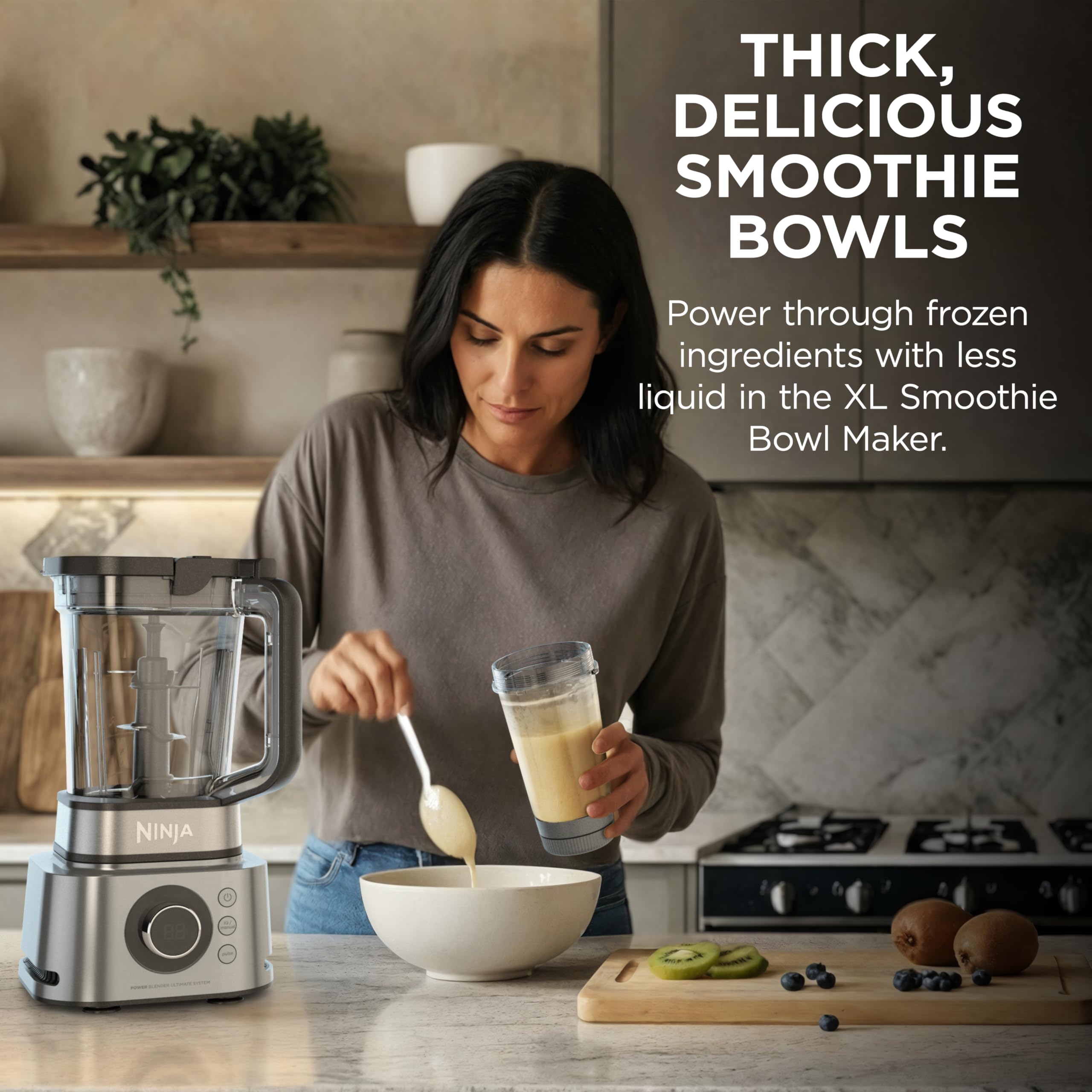 Ninja Foodi Power Blender nutrient extraction cup creates smooth, nutrient-rich drinks