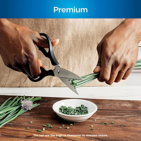 Ninja K52015 built-in sharpener keeps edges sharp over time.