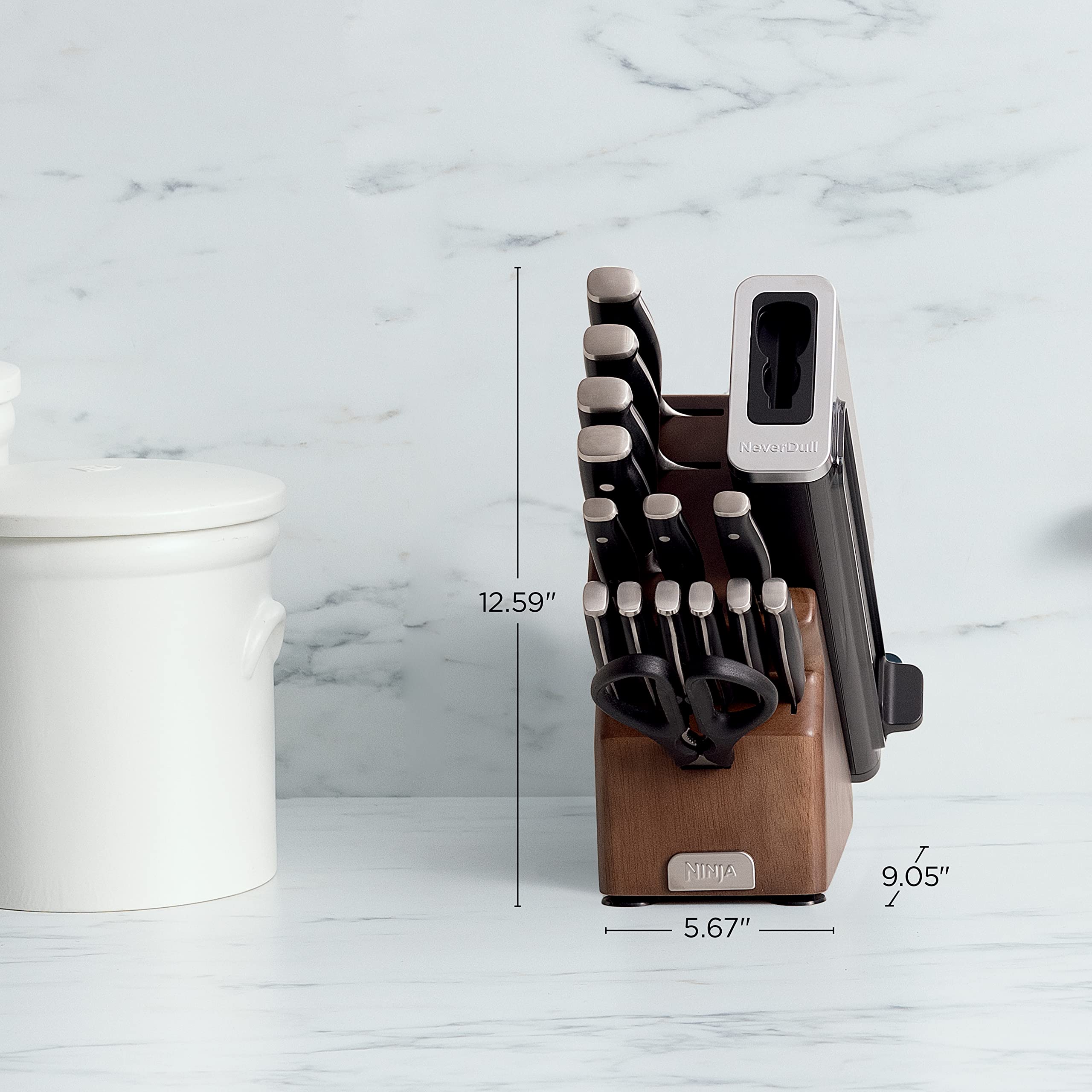 Ninja K52015 German stainless steel blades for precise, effortless chopping.