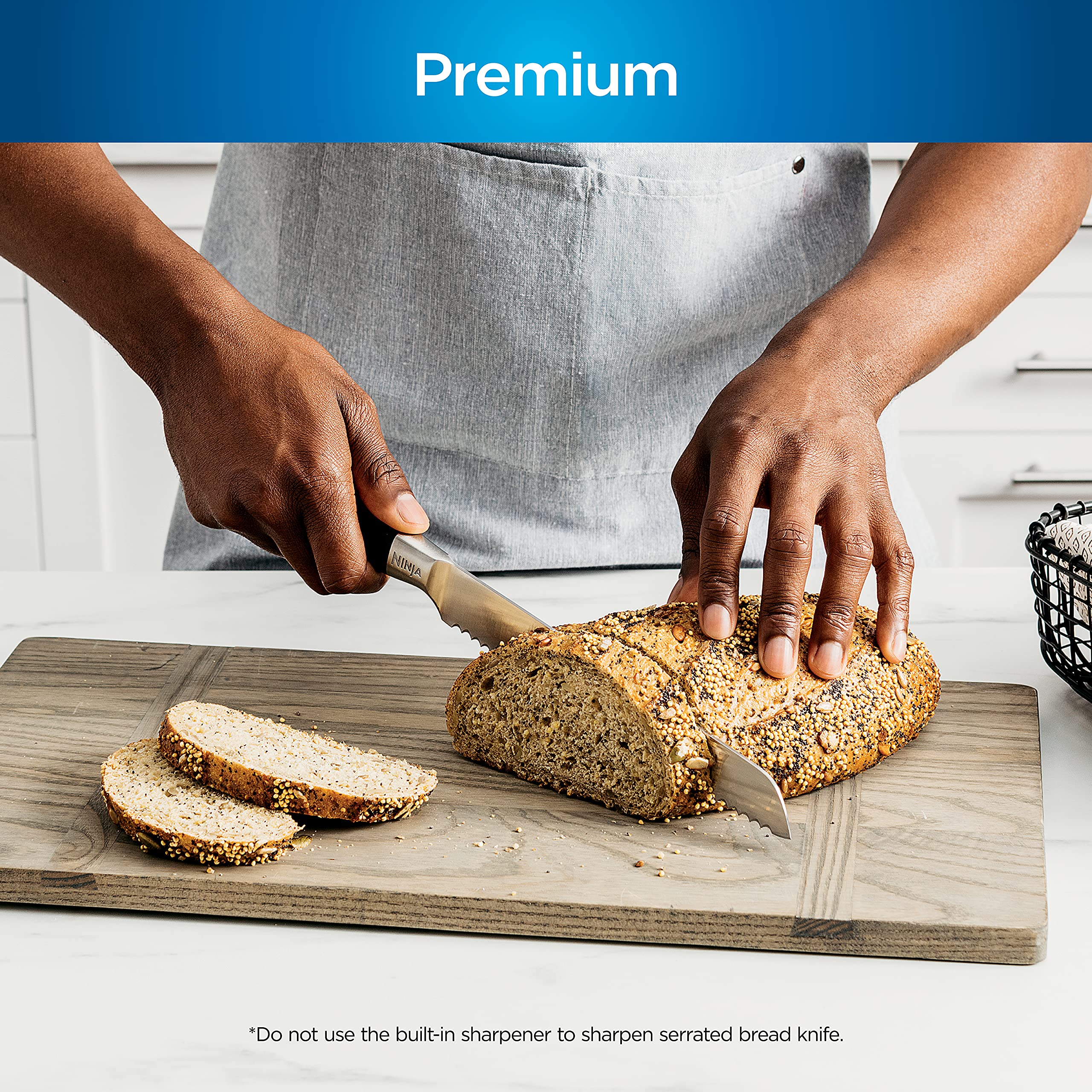 Ninja NeverDull knife block with built-in sharpener