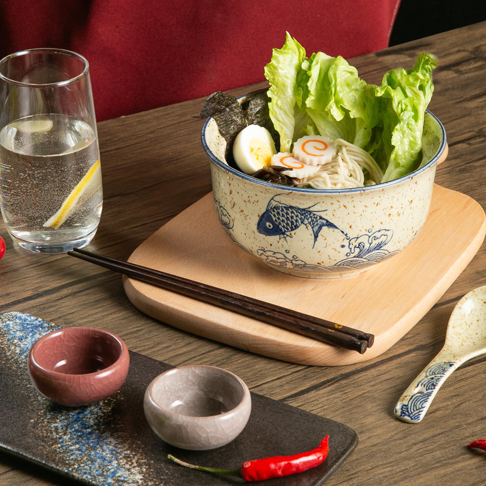 Niturceal serving noodles with ample space for toppings and broth.