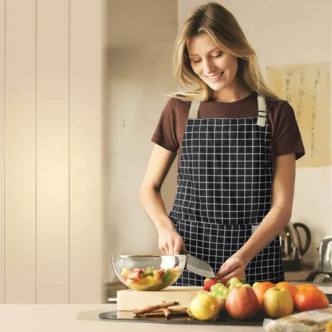 NLUS adjustable kitchen apron ideal for chores, barbecues, and DIY projects