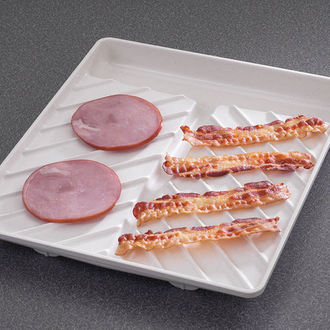 Nordic Ware bacon tray ridges lift slices above grease for better texture