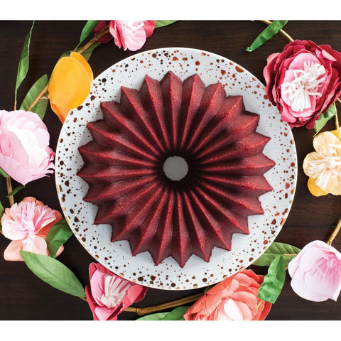 Nordic Ware Brilliance Bundt 10-cup gold close-up of fluted pattern for detail
