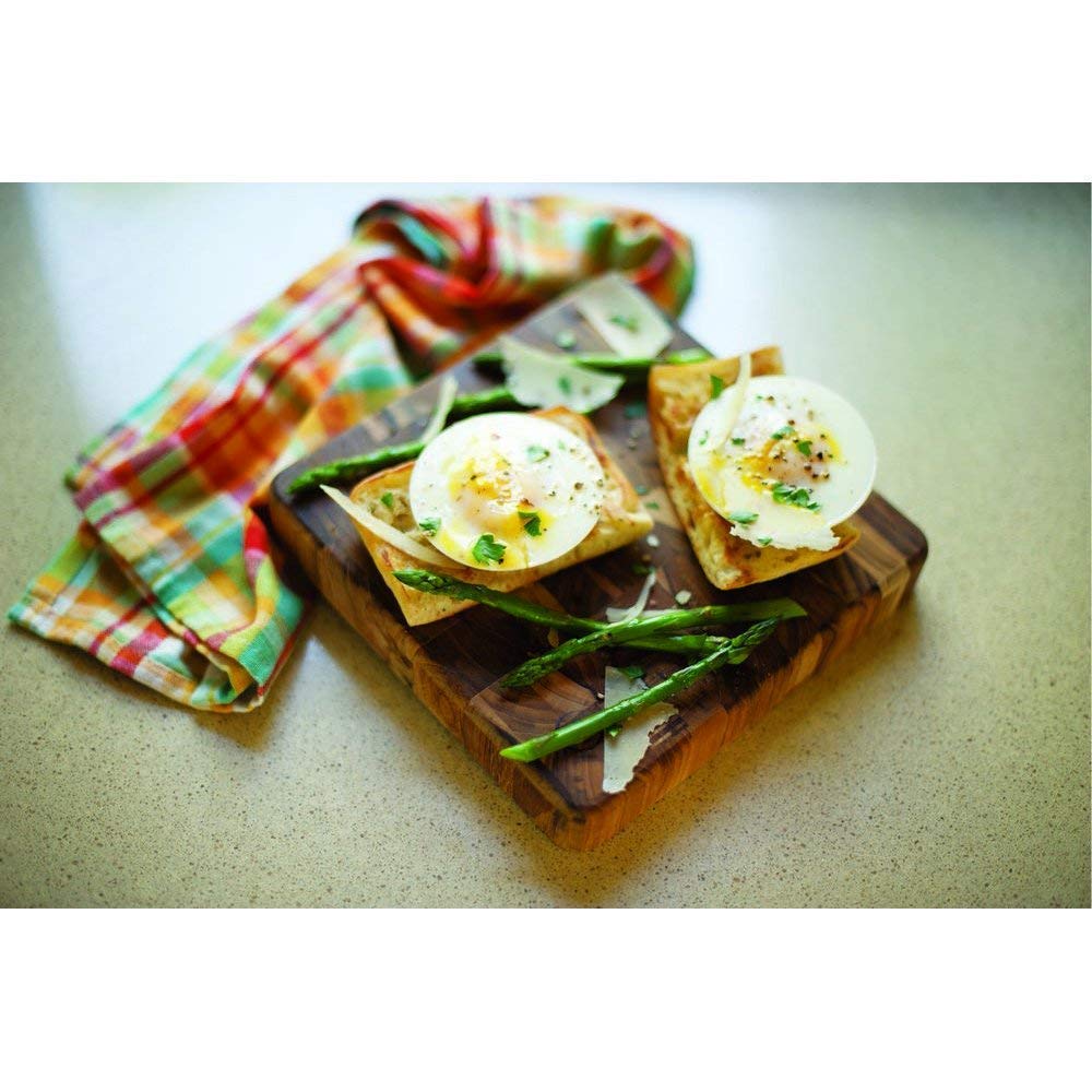 Nordic Ware Made in USA badge signals durable, trustworthy kitchenware.