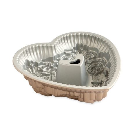 Nordic Way Wildflower Heart Bundt pan is made in America with quality materials.