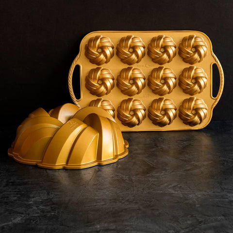 Nordic Ware 95377 Bundtlette Pan gold dimensions from handle to handle.