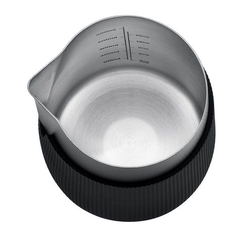Normcore milk pitcher 600 ml capacity for home baristas