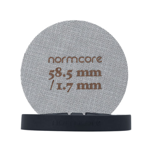 Normcore puck screen box contents show two thicknesses and a stand.