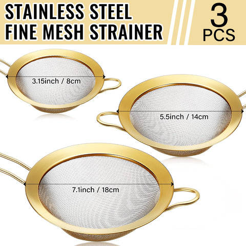 Norme gold strainer 14 cm close-up for vegetables and grains.