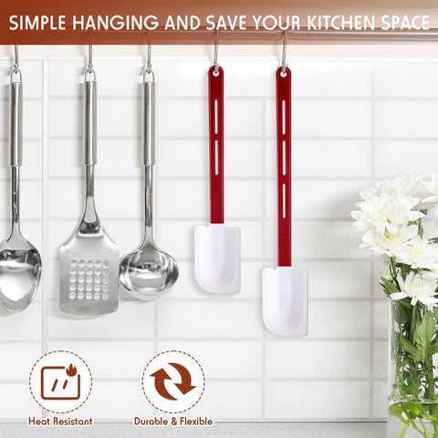 Norme silicone spatula head close-up, flexible edge reaches hard-to-clean corners.