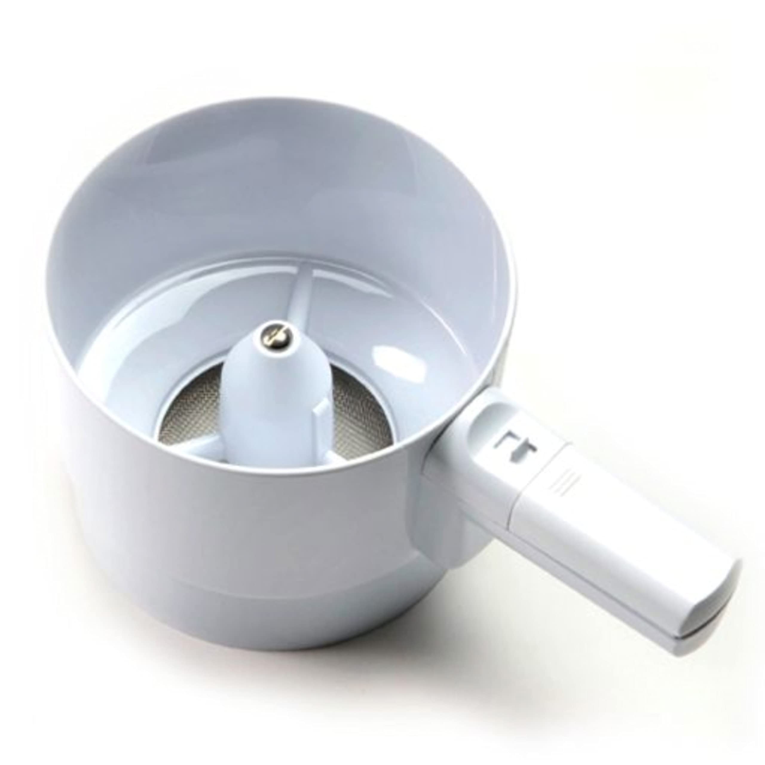 Norpro battery-operated sifter displaying 5-cup capacity for larger batches